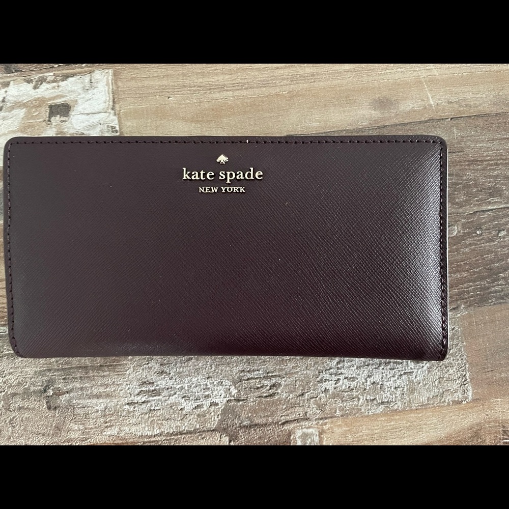 Kate Spade Laurel Way wallet